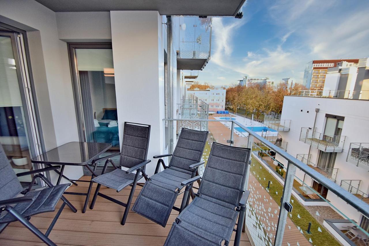 Apartament Nadmorskie Tarasy Spa Deluxe Kolobrzeg Luaran gambar
