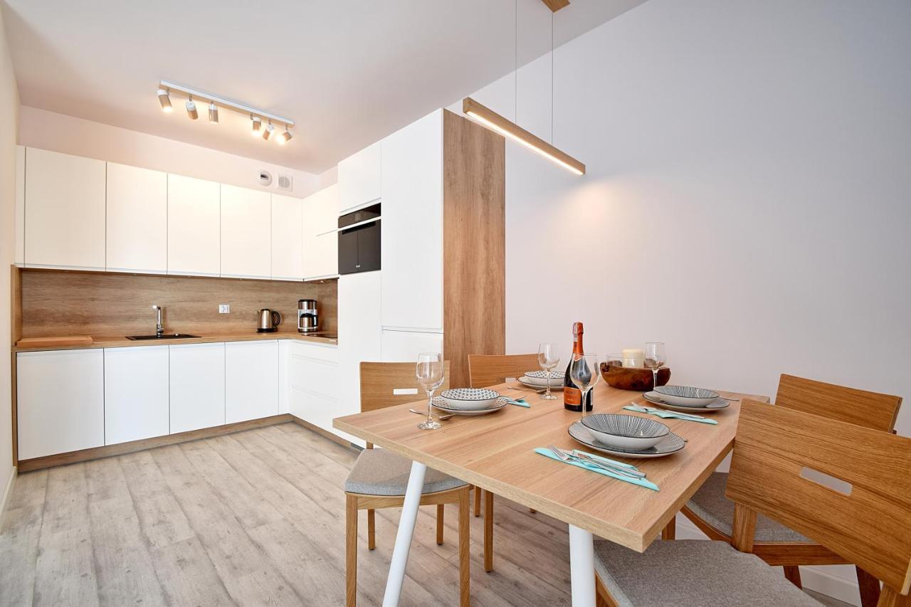 Apartament Nadmorskie Tarasy Spa Deluxe Kolobrzeg Luaran gambar